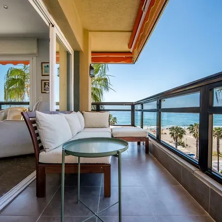 El Remo Deluxe * 托雷莫利诺斯